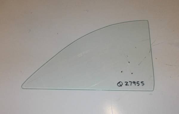 1958 Buick 2 Door Hardtop Quarter Glass Q2212T