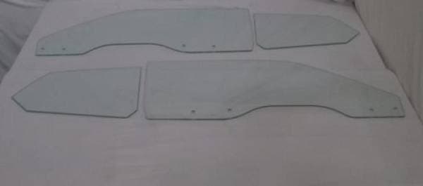 1970-1971 Ford Torino (Fairlane) 2 Door Hardtop Fastback Side Glass Set SS-TORI-70-71-FB